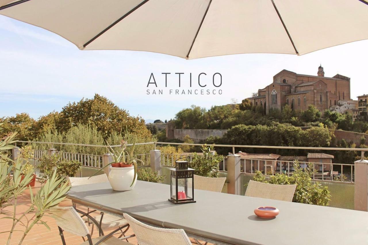 דירות סיינה Attico San Francesco מראה חיצוני תמונה